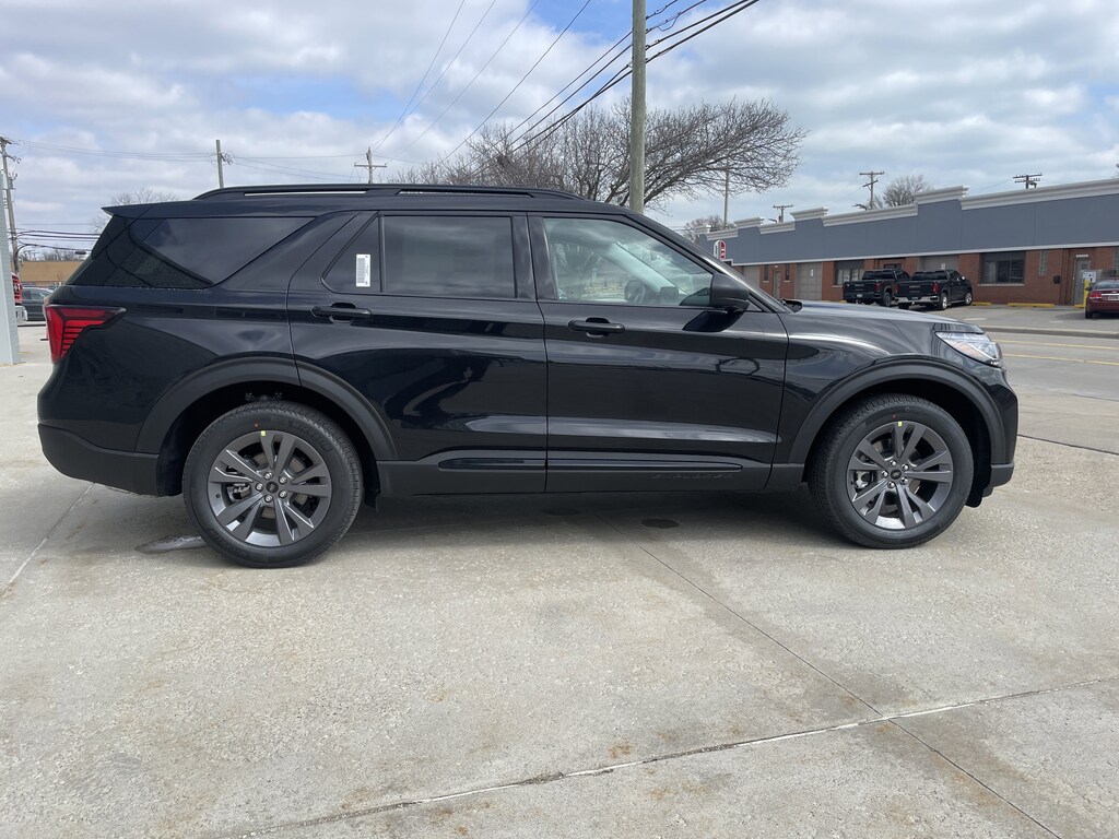 New 2026 Ford Explorer Active SUV