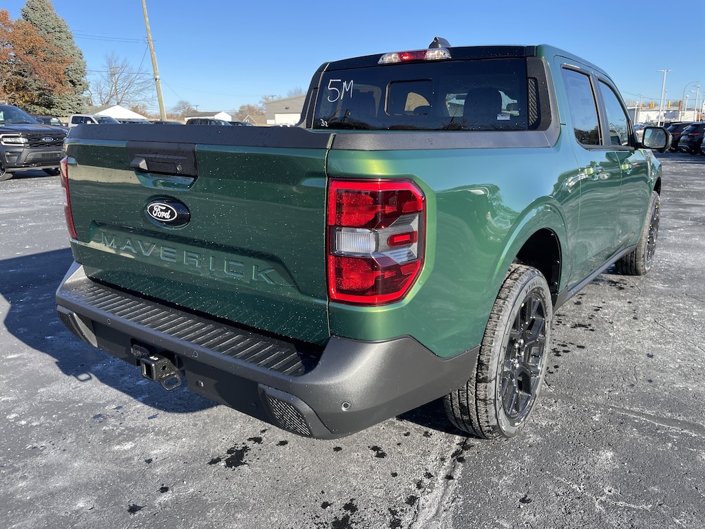 New 2025 Ford Maverick Lariat TRUCK