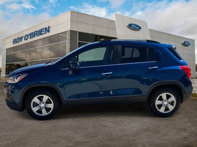 Used 2020 Chevrolet Trax LT with VIN 3GNCJLSB3LL117550 for sale in St. Clair Shores, MI