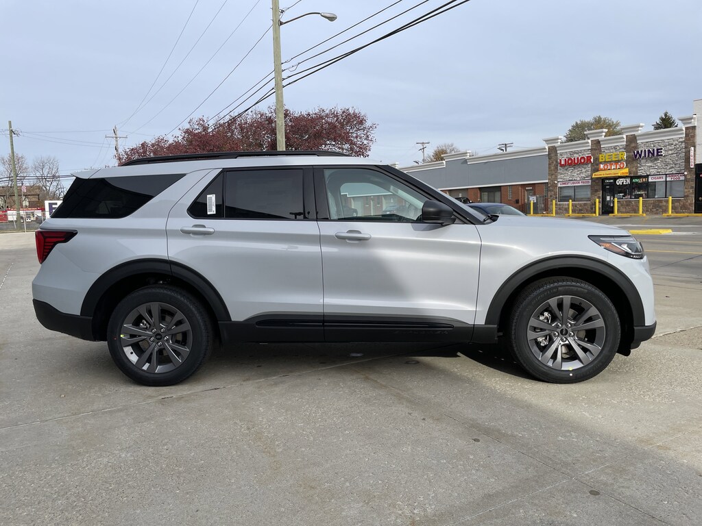 New 2026 Ford Explorer Active SUV