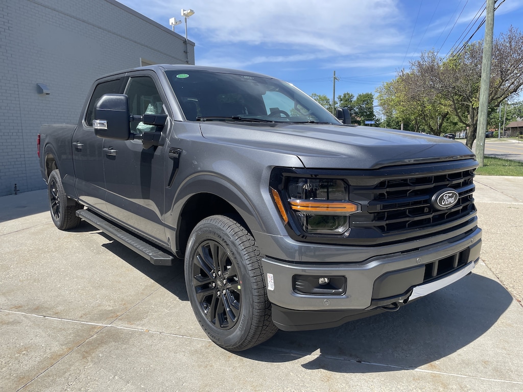 New 2026 Ford F-150 XLT TRUCK