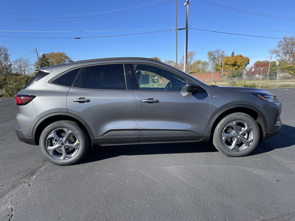 New 2026 Ford Escape ST-Line SUV