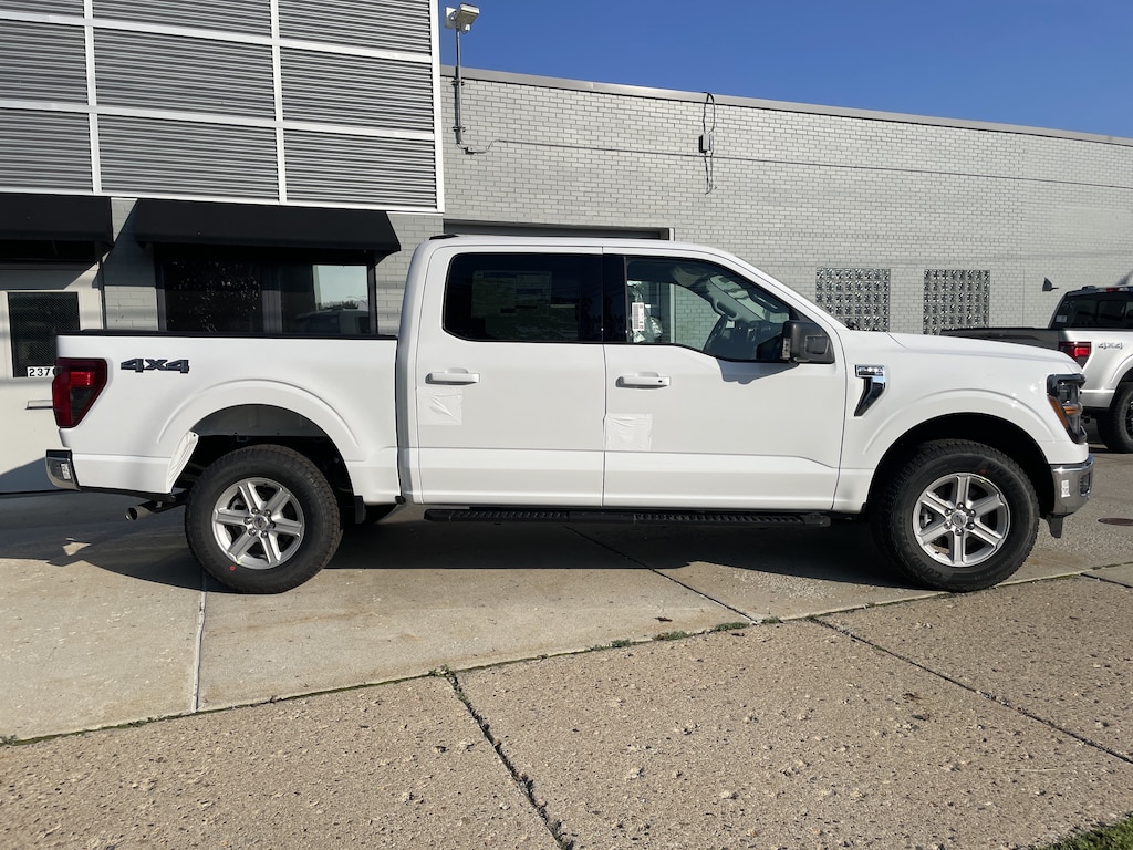 New 2026 Ford F-150 XLT TRUCK