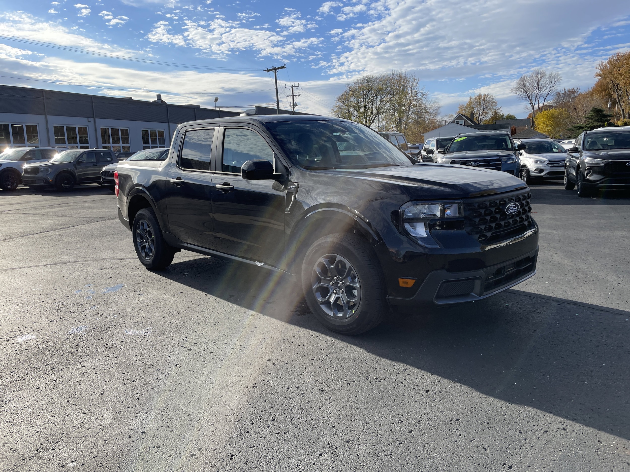 2025 Ford Maverick XLT's photo