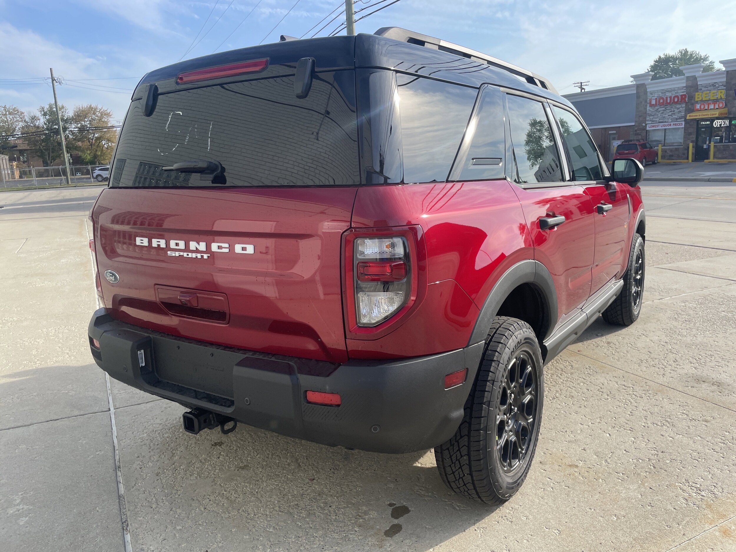 2025 Ford Bronco Sport Badlands photo 2