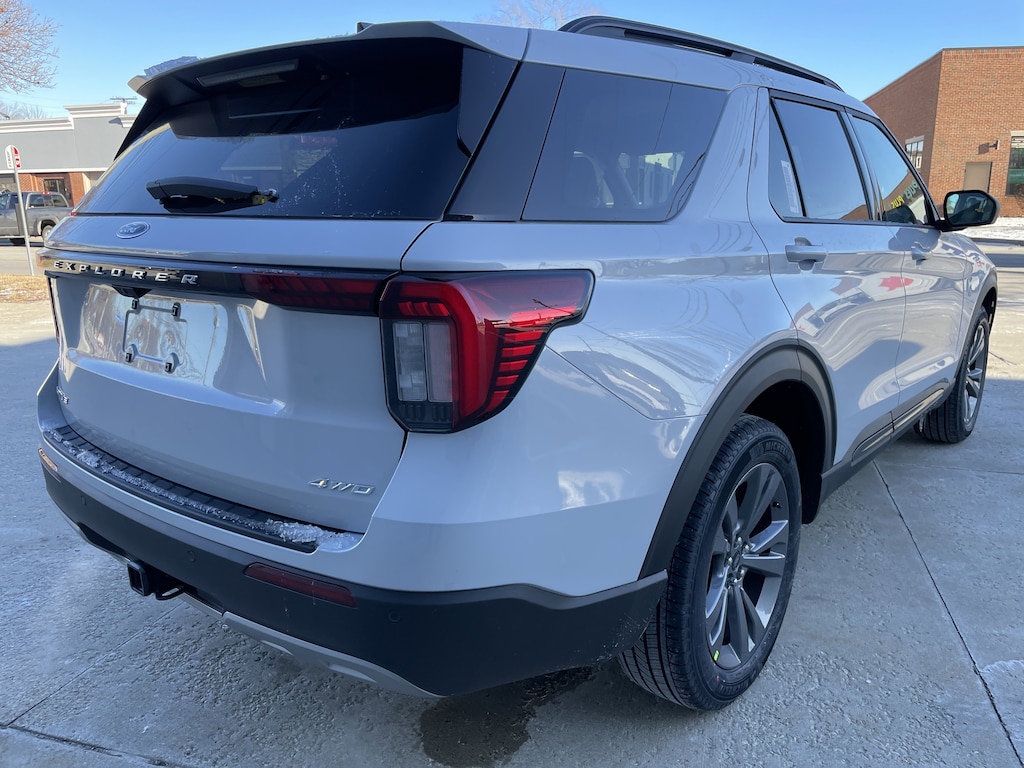New 2026 Ford Explorer Active SUV