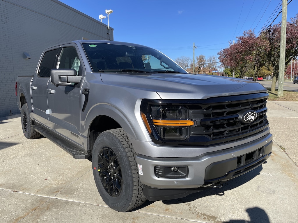 New 2025 Ford F-150 XLT TRUCK