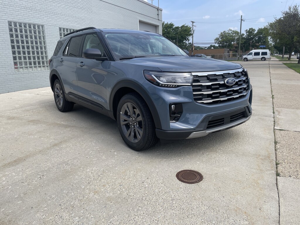 New 2026 Ford Explorer Active SUV