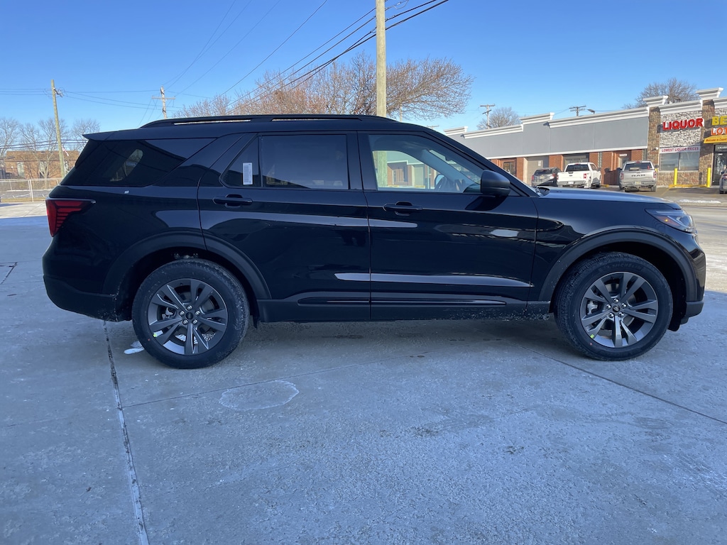 New 2026 Ford Explorer Active SUV
