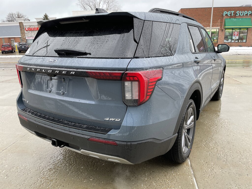 New 2026 Ford Explorer Active SUV