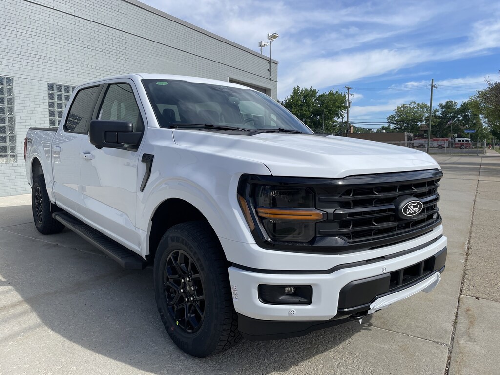 New 2026 Ford F-150 XLT TRUCK