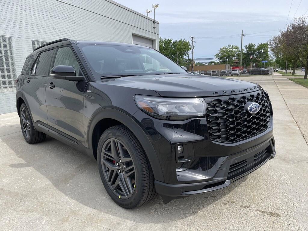 New 2026 Ford Explorer ST-Line SUV