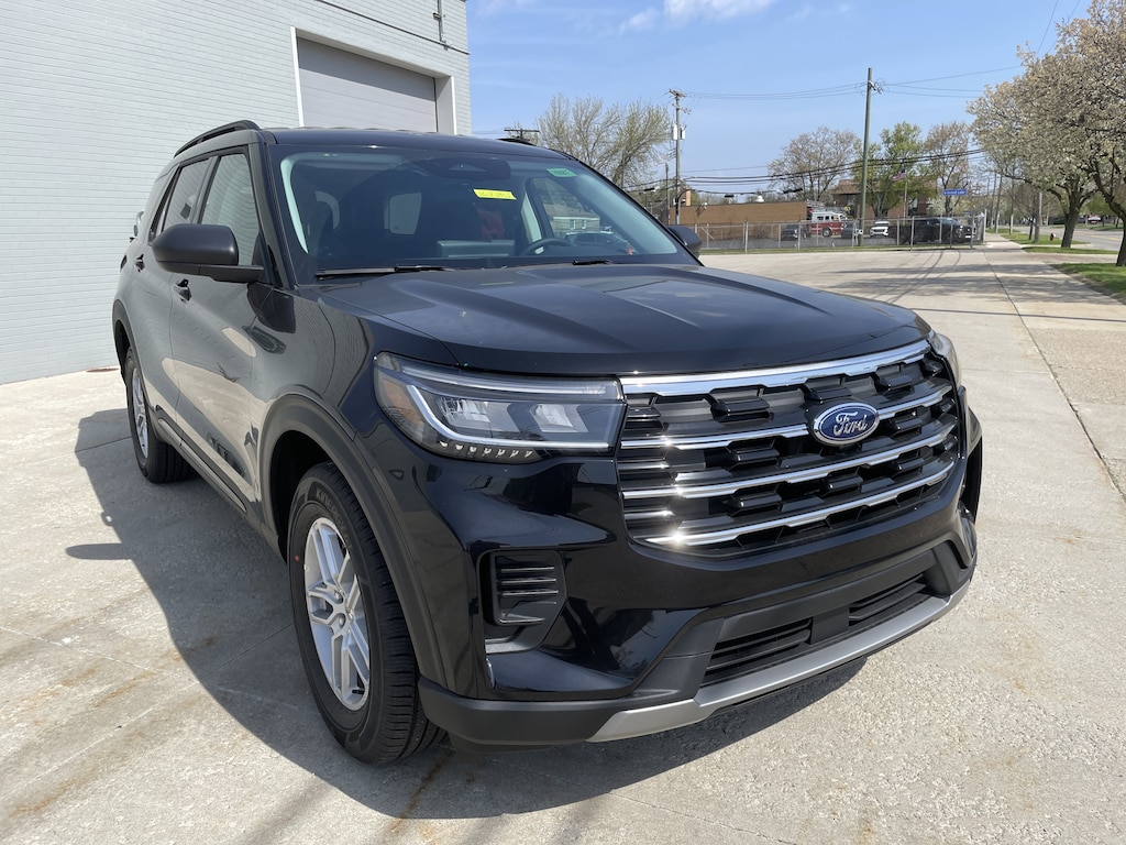 New 2026 Ford Explorer Active SUV