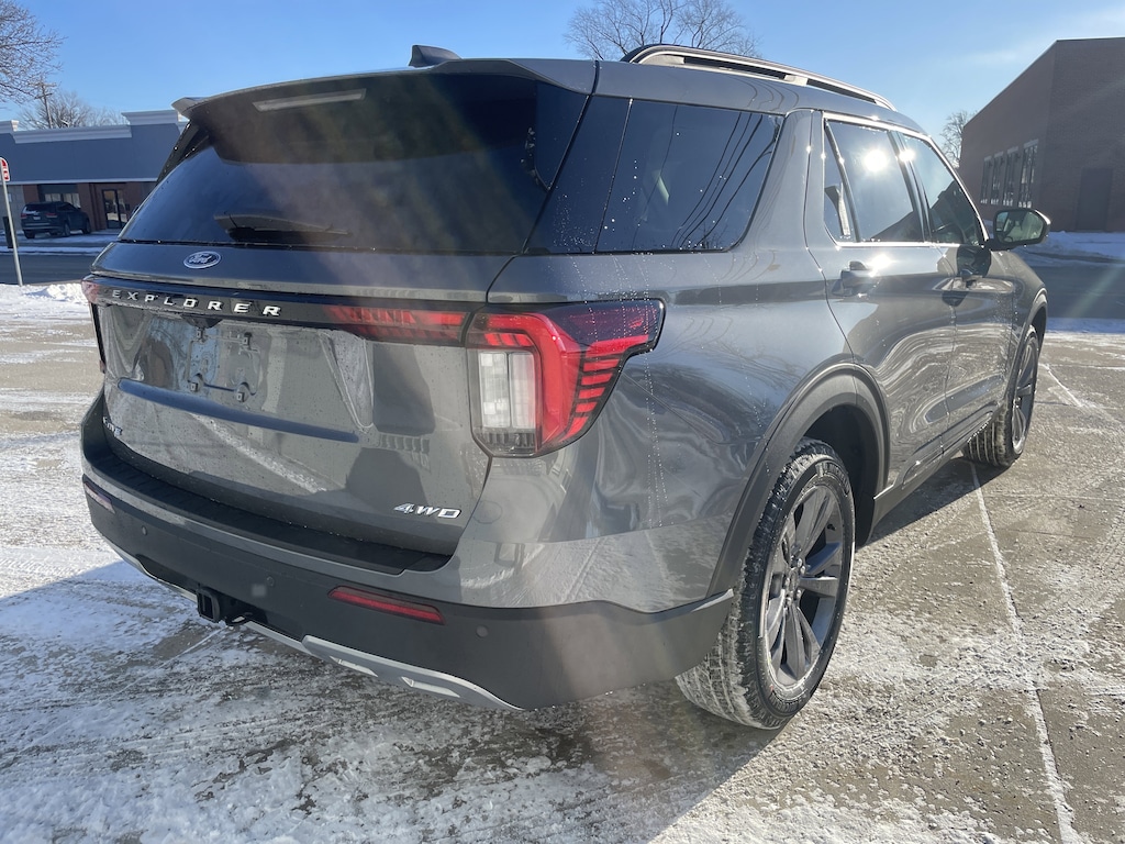 New 2026 Ford Explorer Active SUV