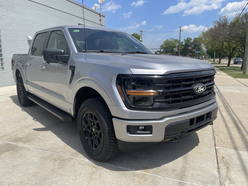 New 2026 Ford F-150 XLT TRUCK
