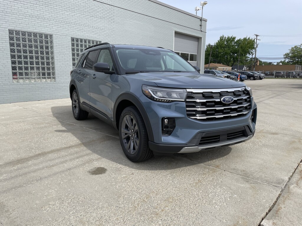 New 2026 Ford Explorer Active SUV