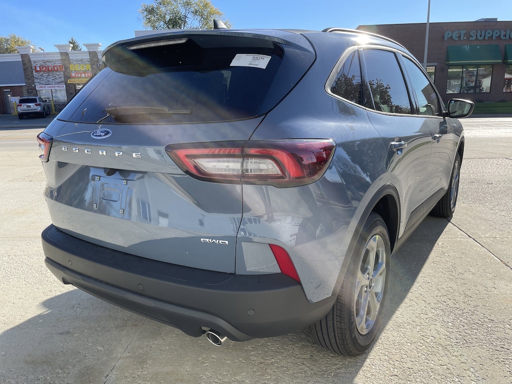 New 2026 Ford Escape ST-Line SUV