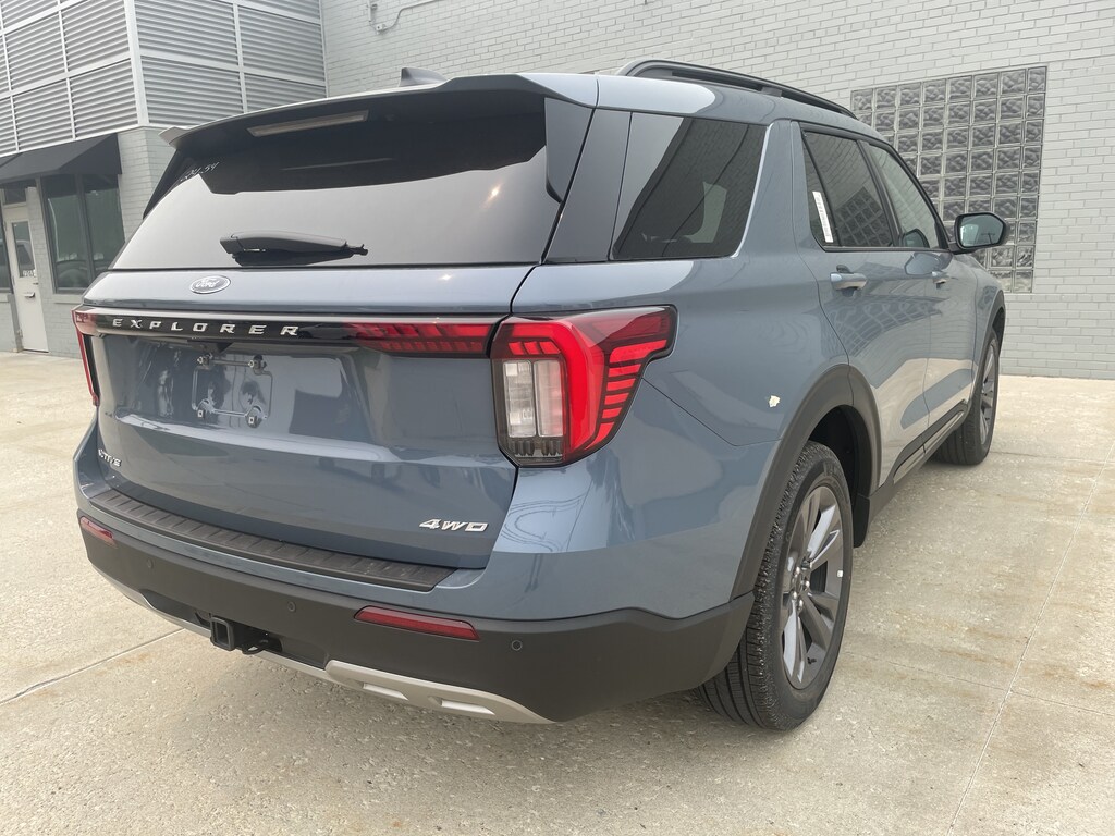 New 2026 Ford Explorer Active SUV