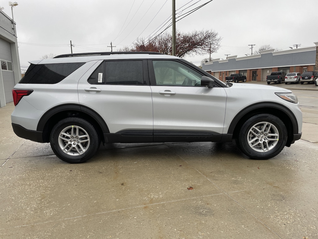 New 2026 Ford Explorer Active SUV