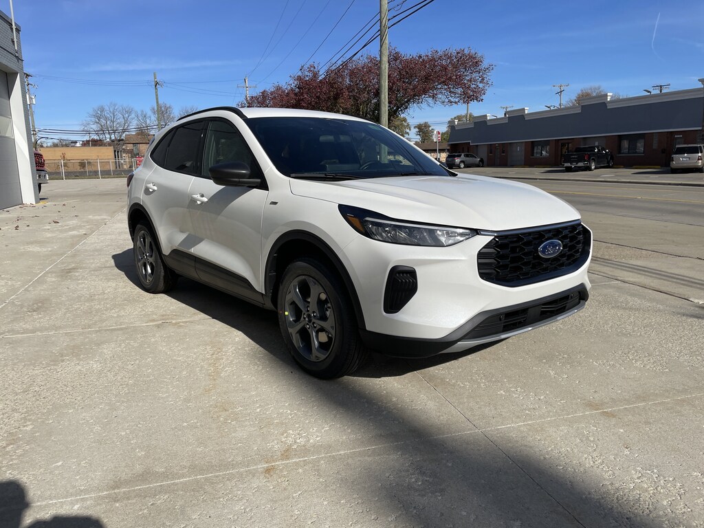 New 2026 Ford Escape ST-Line SUV