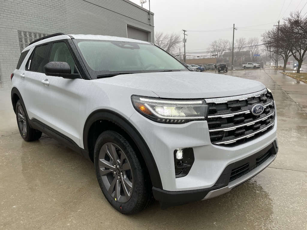 New 2026 Ford Explorer Active SUV