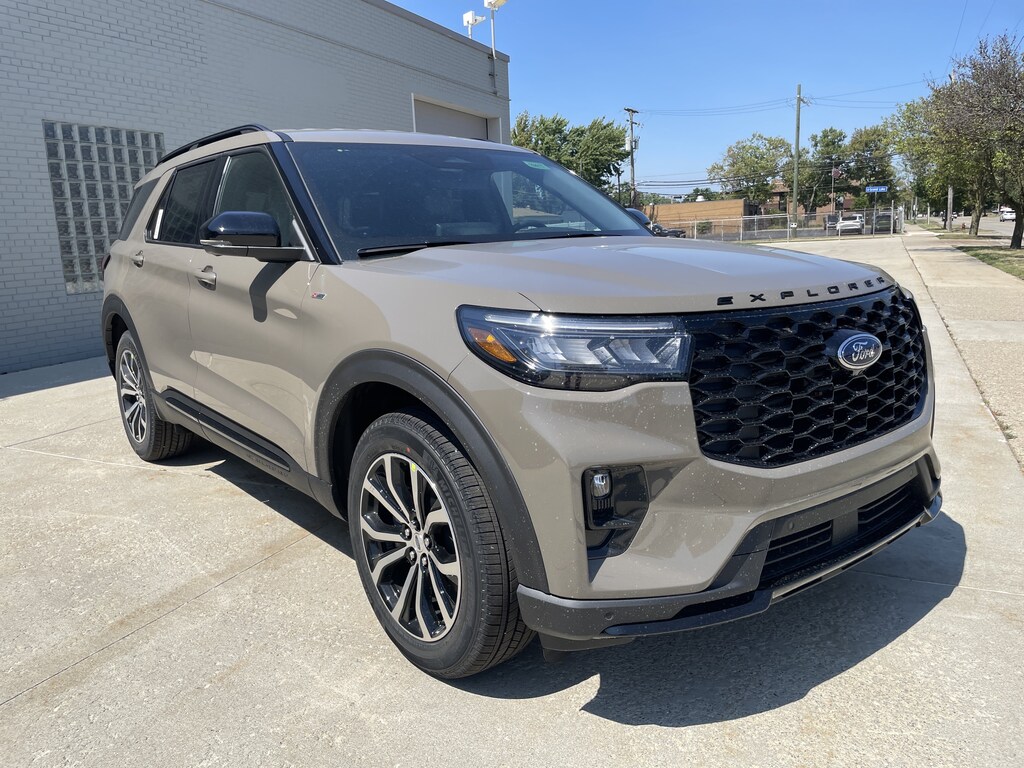New 2026 Ford Explorer ST-Line SUV