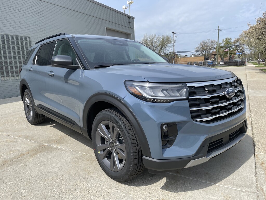 New 2026 Ford Explorer Active SUV