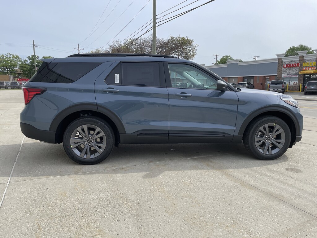 New 2026 Ford Explorer Active SUV
