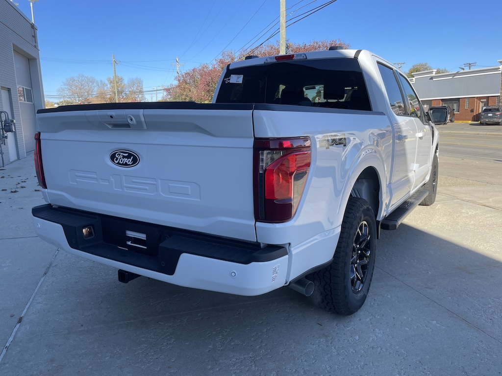 New 2025 Ford F-150 XLT TRUCK