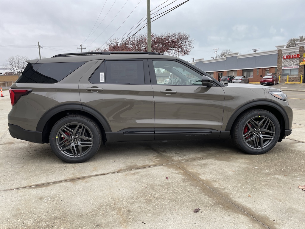 New 2026 Ford Explorer ST SUV