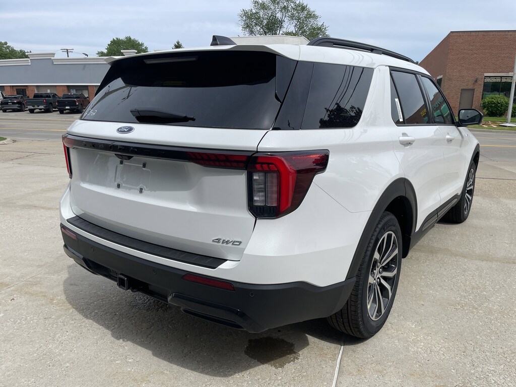 New 2026 Ford Explorer ST-Line SUV