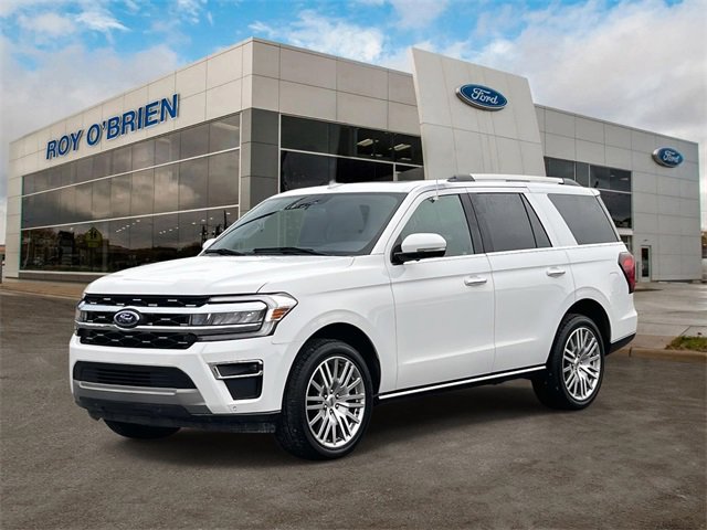 2024 Ford Expedition Limited's photo