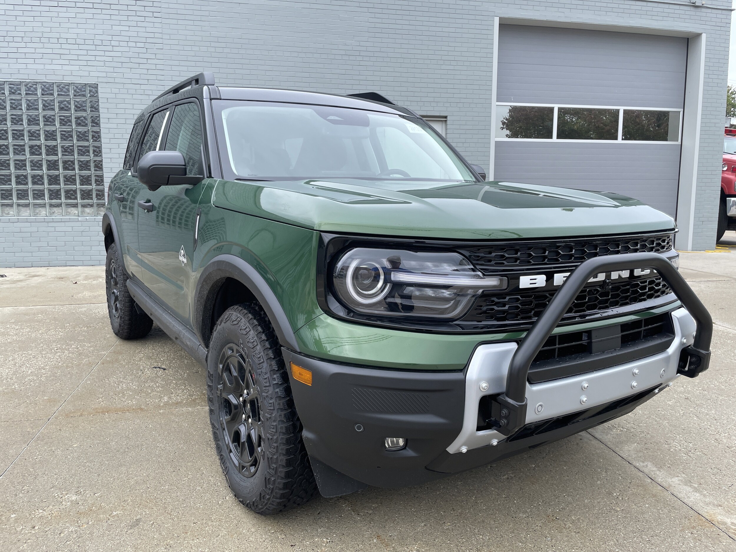 2025 Ford Bronco Sport Badlands photo 2