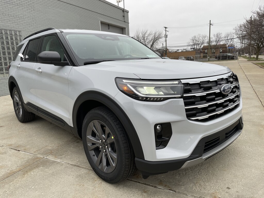 New 2026 Ford Explorer Active SUV