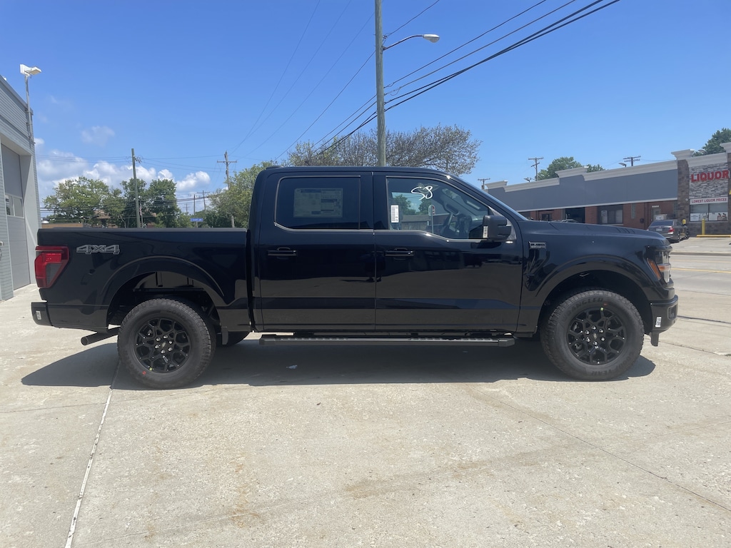 New 2026 Ford F-150 XLT TRUCK