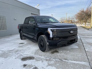 2025 Ford F-150 Lightning XLT TRUCK