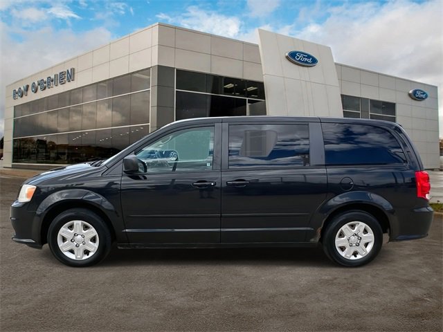 2011 Dodge Grand Caravan Express photo 2
