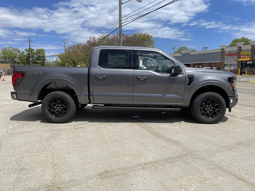New 2026 Ford F-150 XLT TRUCK