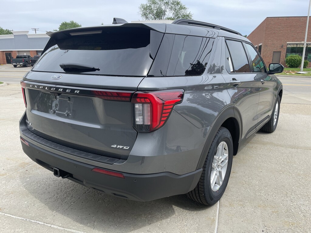 New 2026 Ford Explorer Active SUV