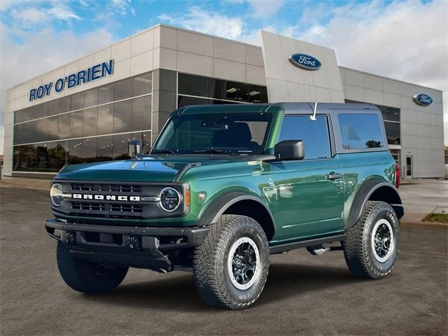 2023 Ford Bronco 2-Door Black Diamond's photo