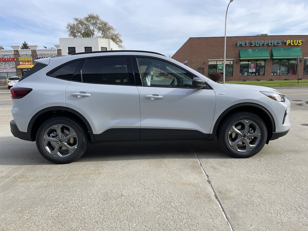 New 2026 Ford Escape ST-Line SUV