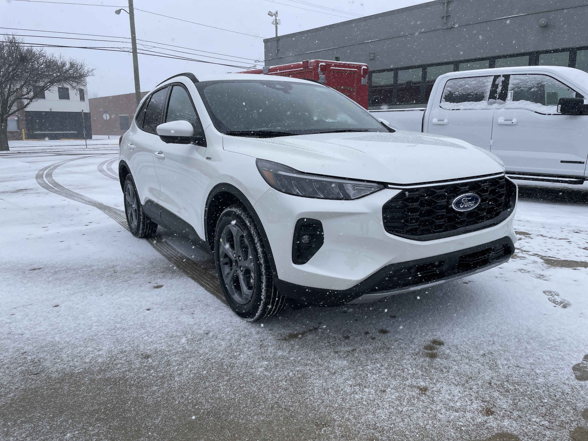 2026 Ford Escape ST-Line Select's photo