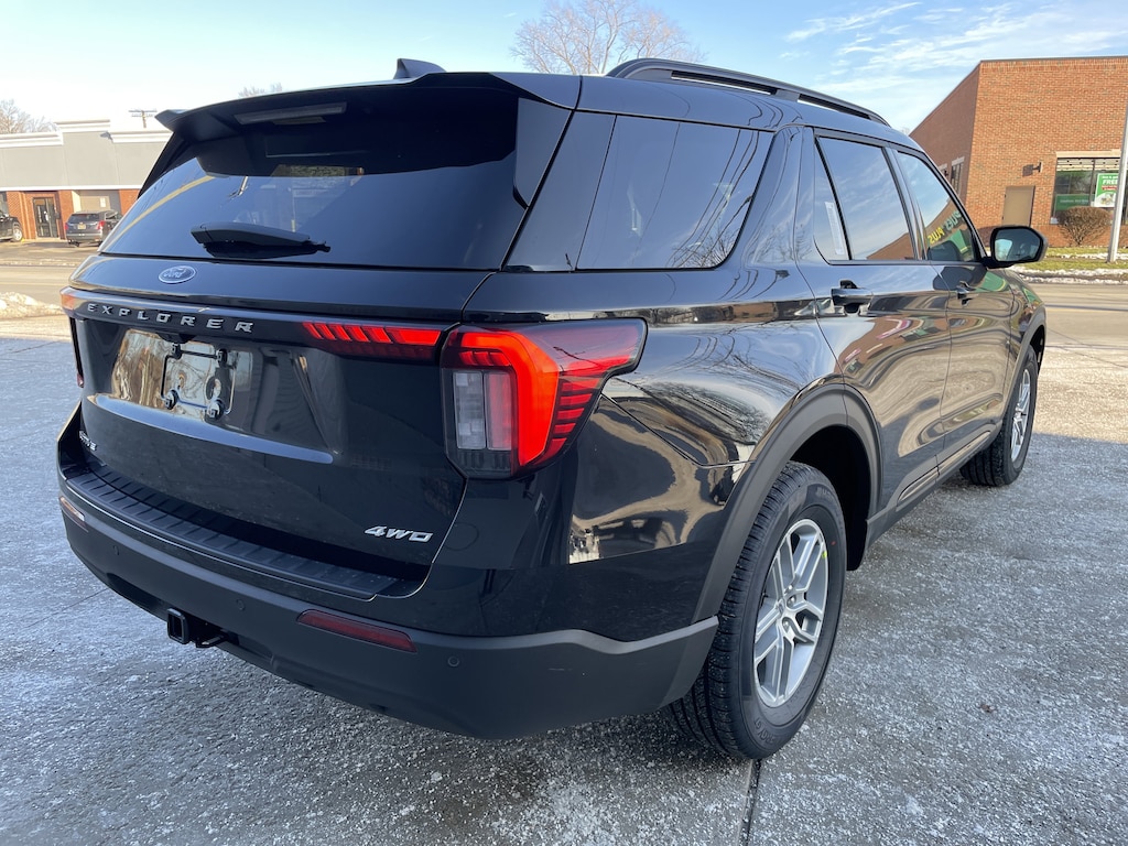 New 2026 Ford Explorer Active SUV