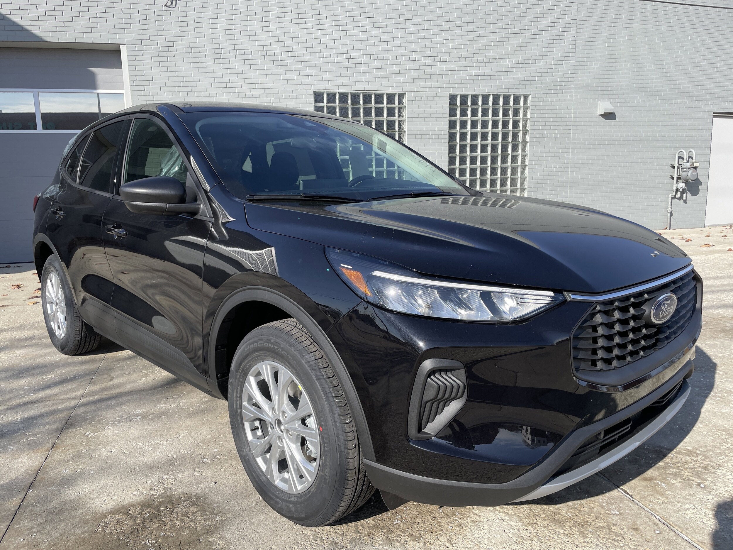 2026 Ford Escape Active photo 2