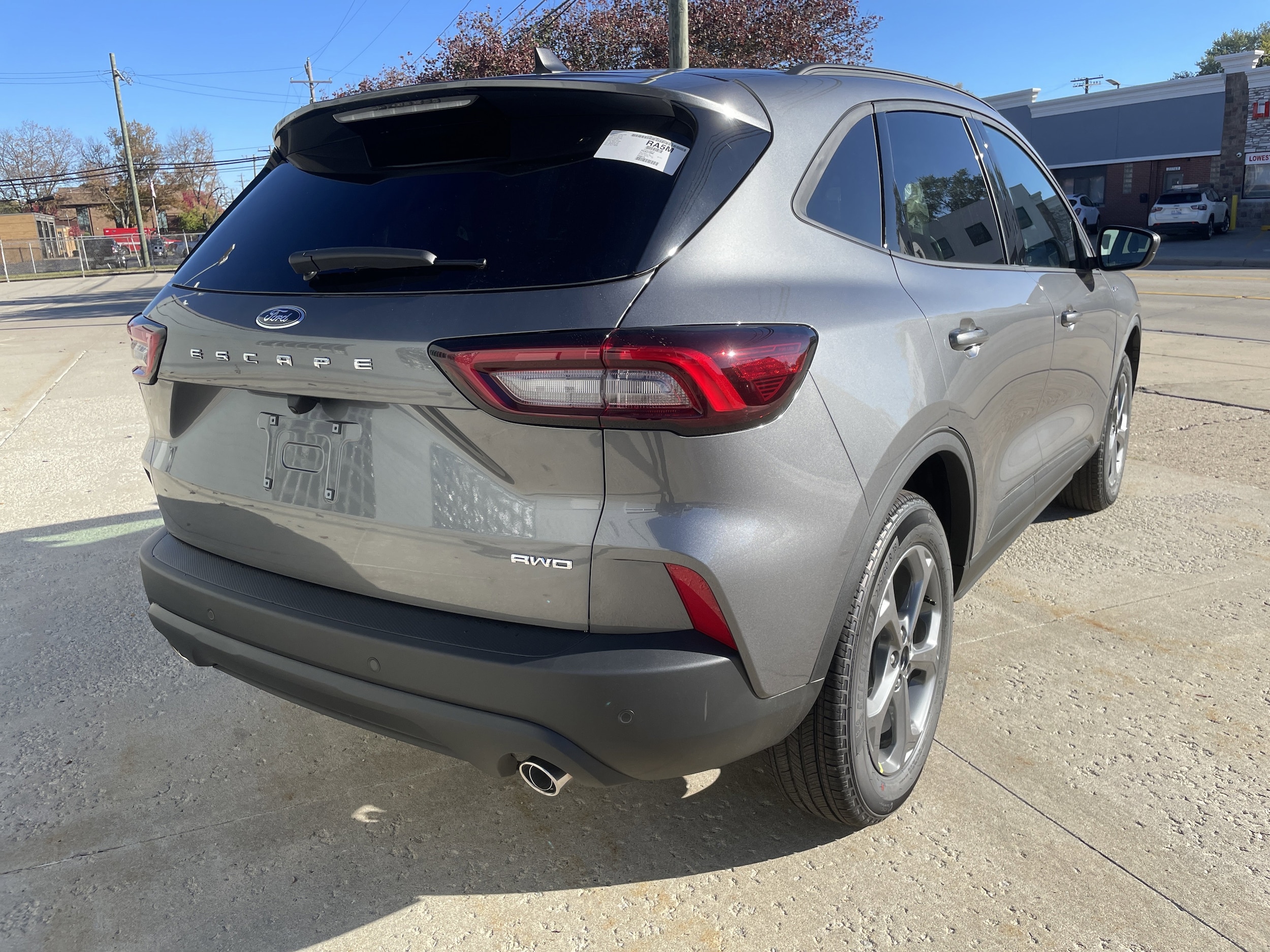 2026 Ford Escape ST-Line photo 3