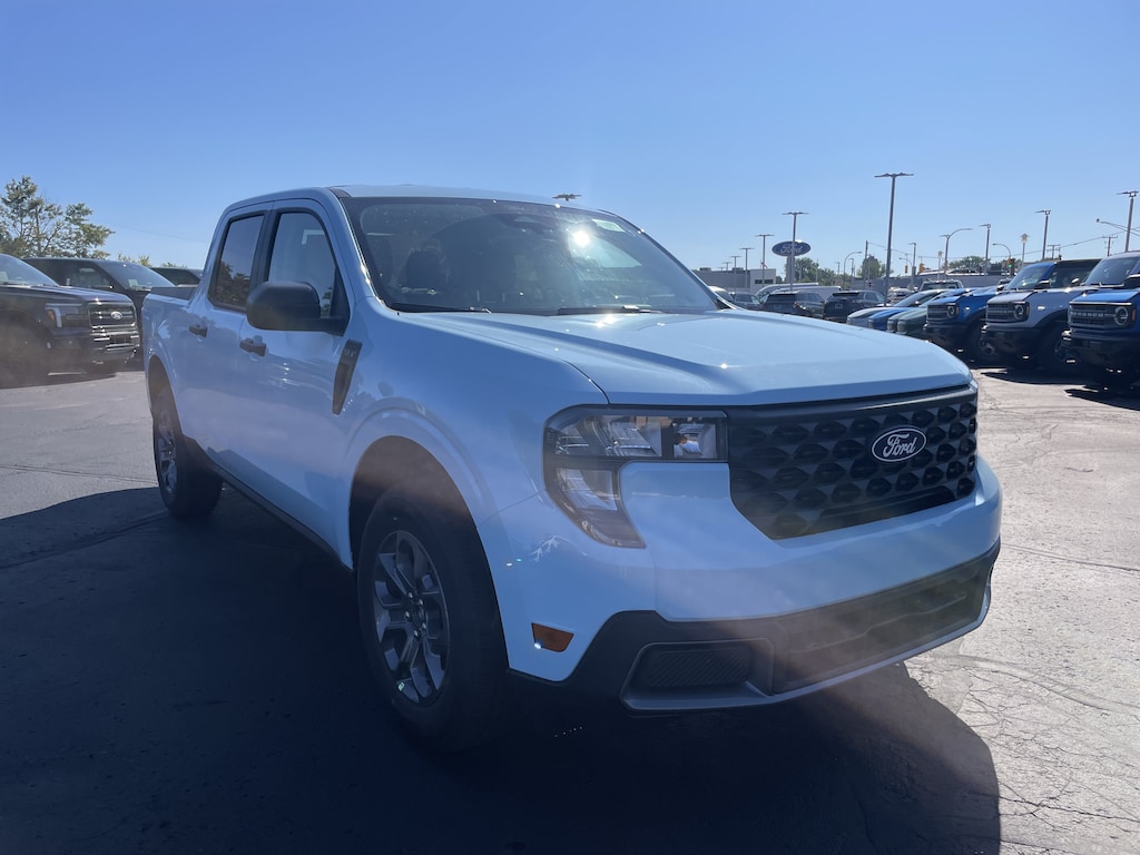 New 2026 Ford Maverick XLT TRUCK