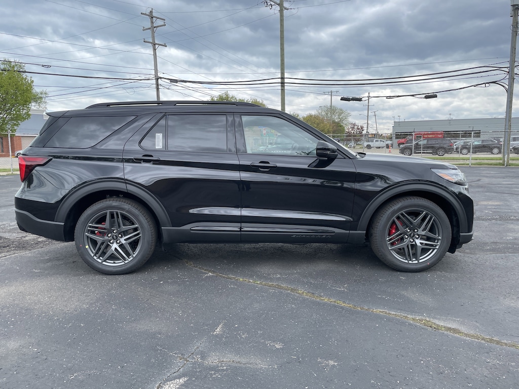 New 2026 Ford Explorer ST SUV