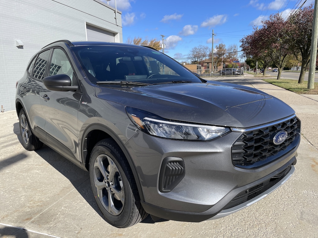 New 2026 Ford Escape ST-Line SUV