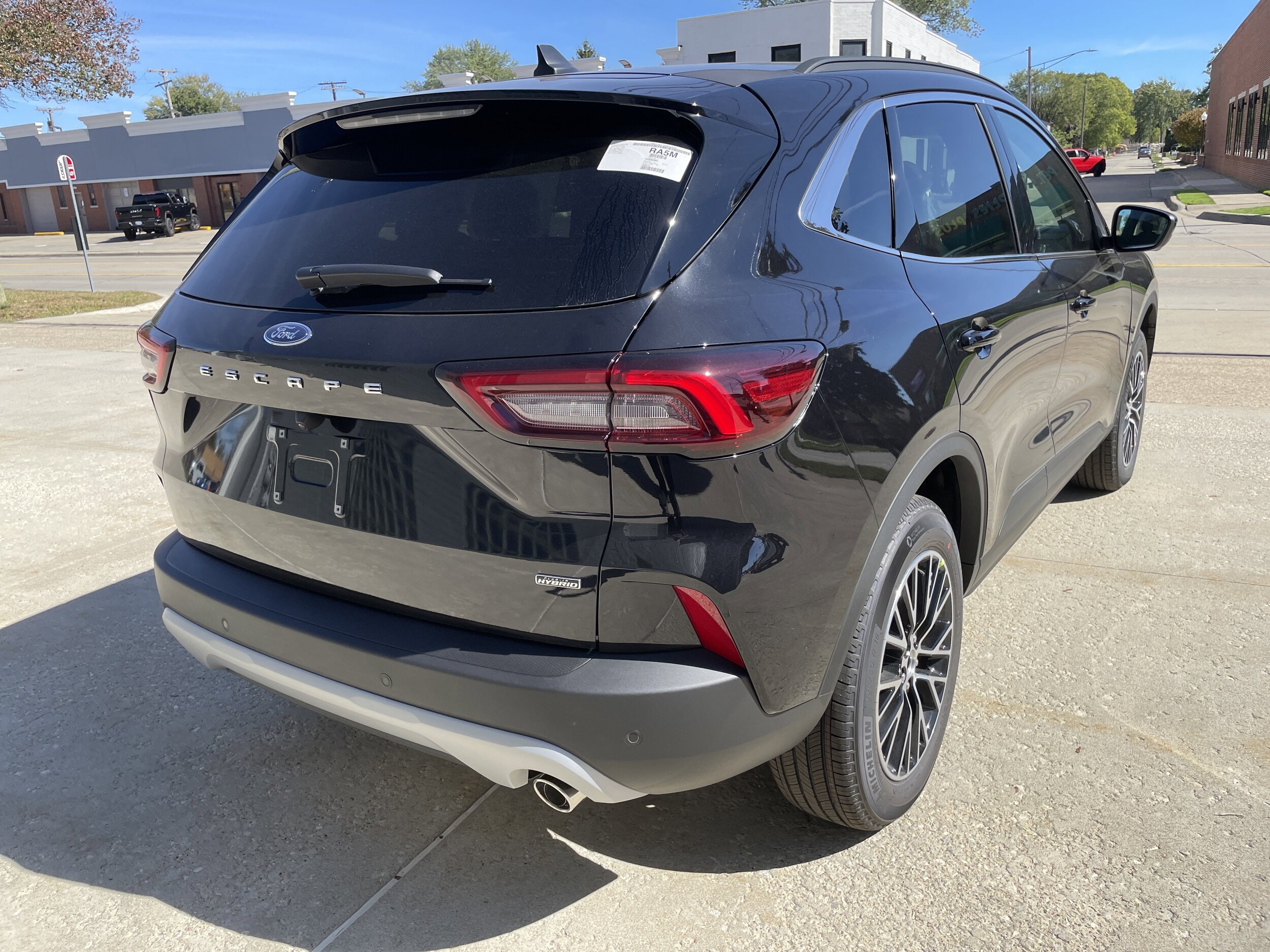 2026 Ford Escape Plug-In Hybrid photo 3