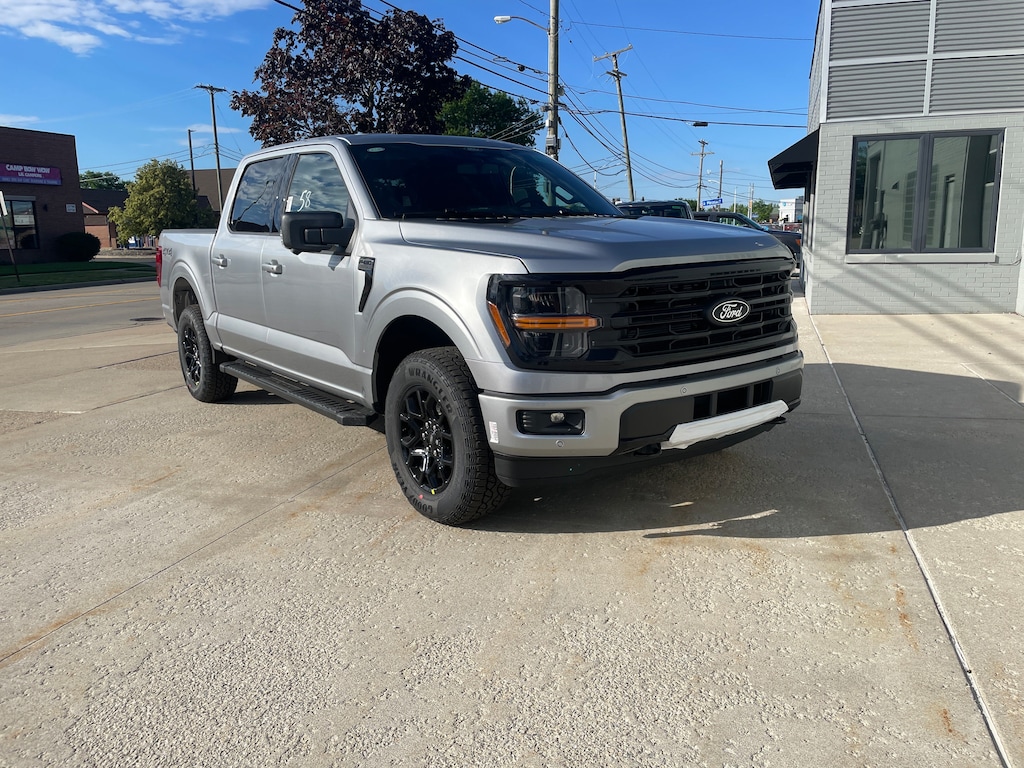 New 2026 Ford F-150 XLT TRUCK